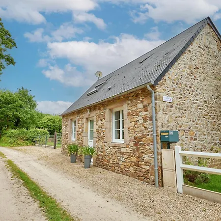 Holiday home Le Lanchon By Interhome Le Vretot