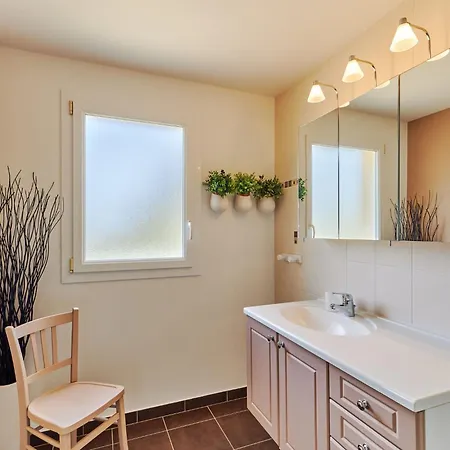 Holiday home Le Lanchon By Interhome